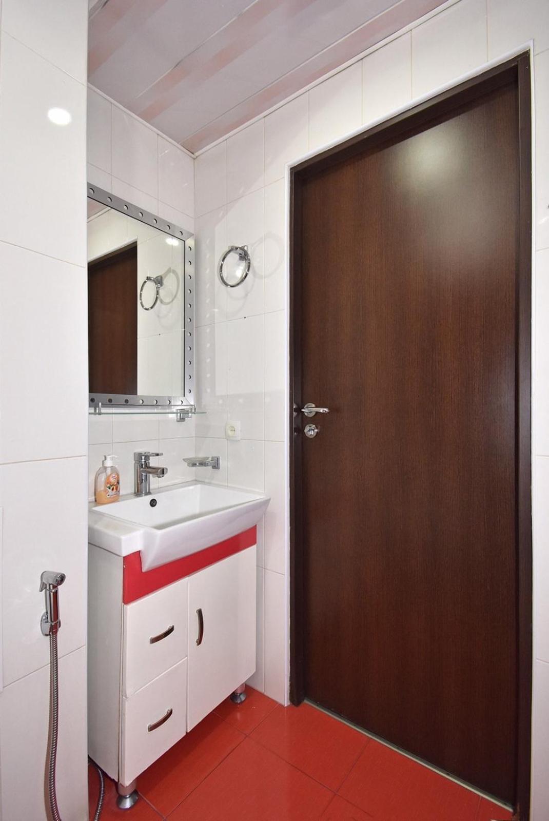 Yeznik Koghbatsi - Amiryan Crossroads 1 Bedroom Comfy Apartment With Balcony Ko100 エレバン エクステリア 写真