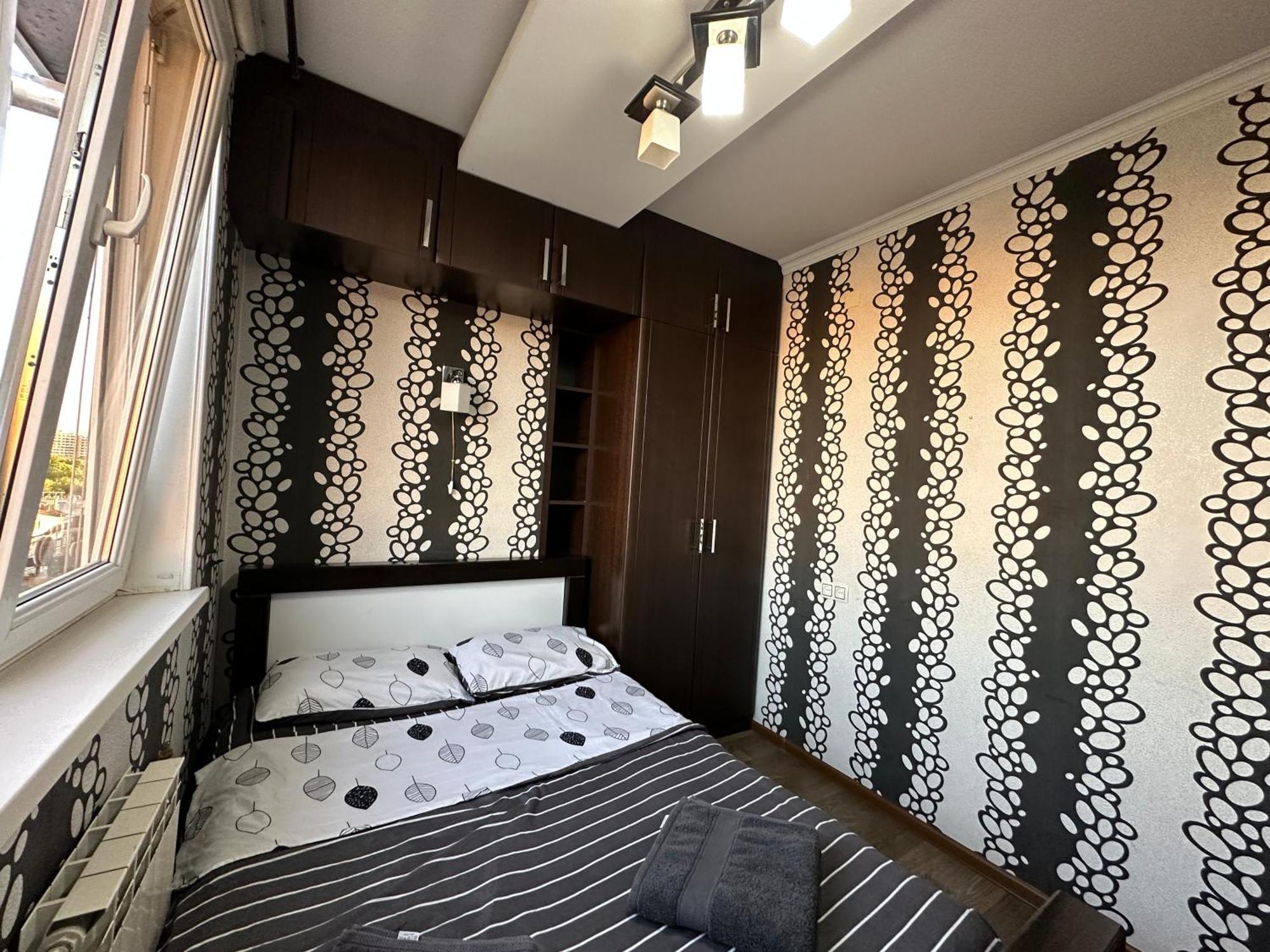 Yeznik Koghbatsi - Amiryan Crossroads 1 Bedroom Comfy Apartment With Balcony Ko100 エレバン エクステリア 写真